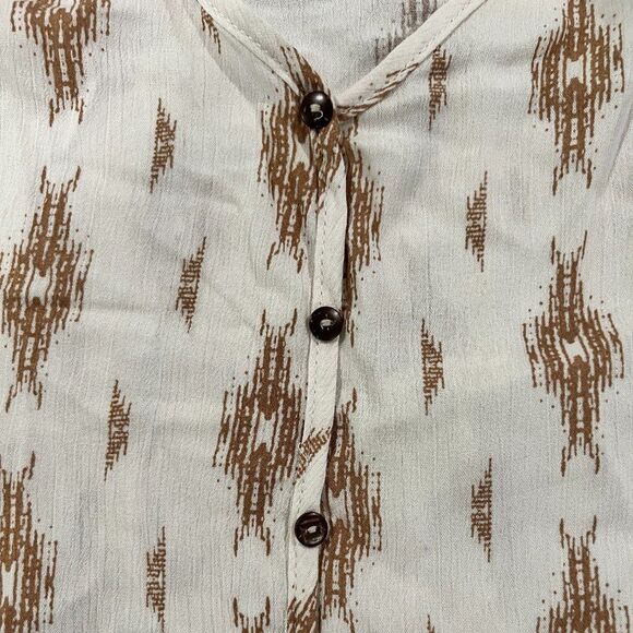 NWT P.S. Love White w/Brown Design Top  0052 - Picture 8 of 8